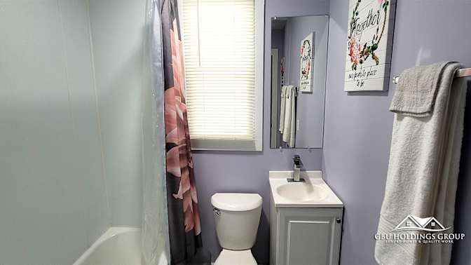 GBU Holdings Group's room
