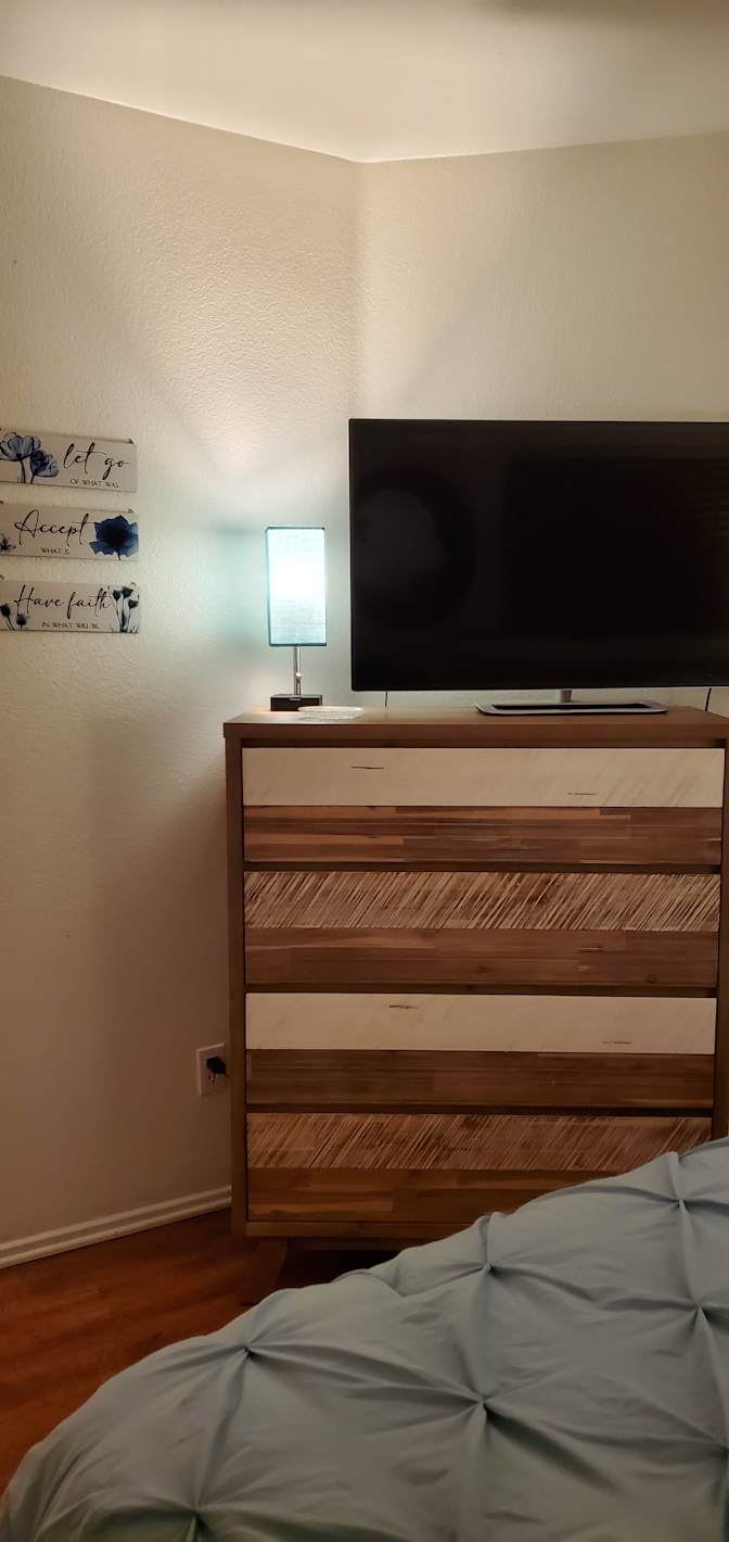 Bonna's room