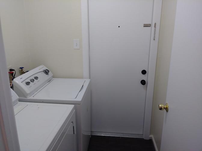 Autif's room