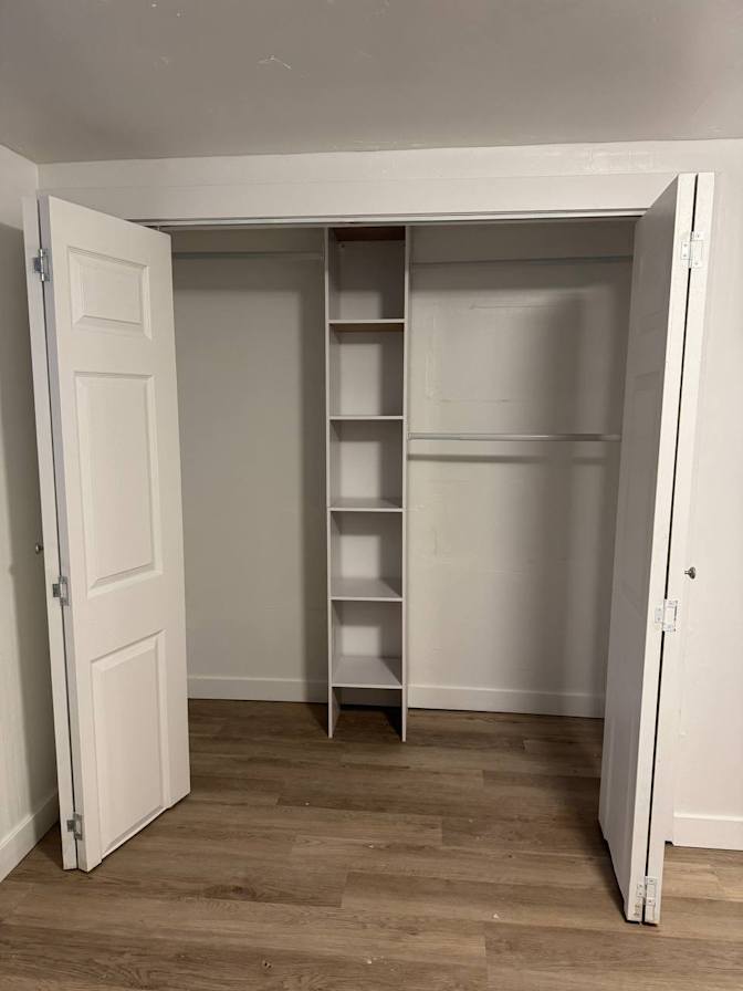Denis's room