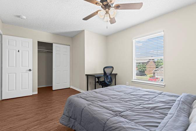 Julia's room