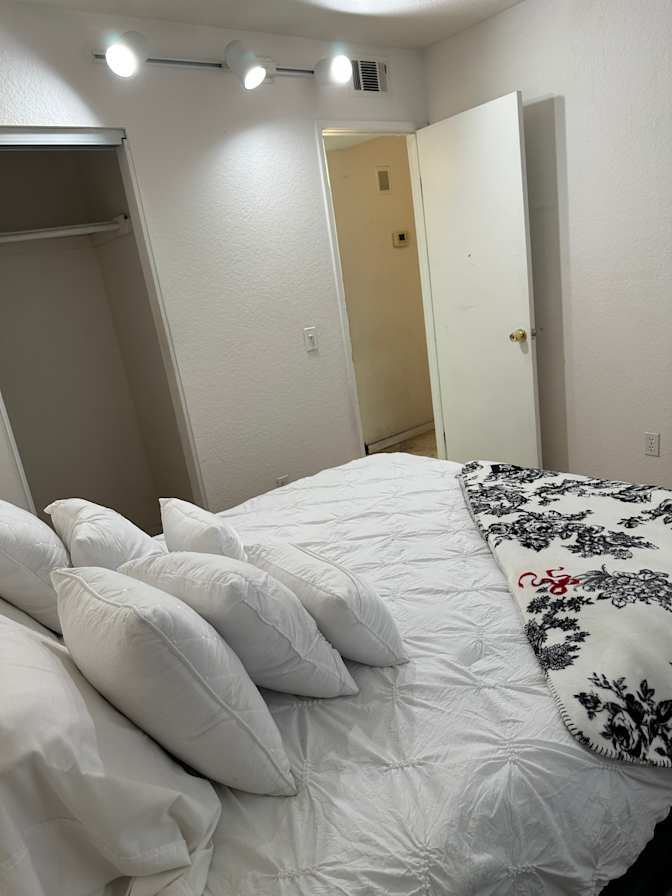 Carmina's room