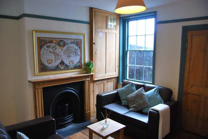 Sandra Reid's room