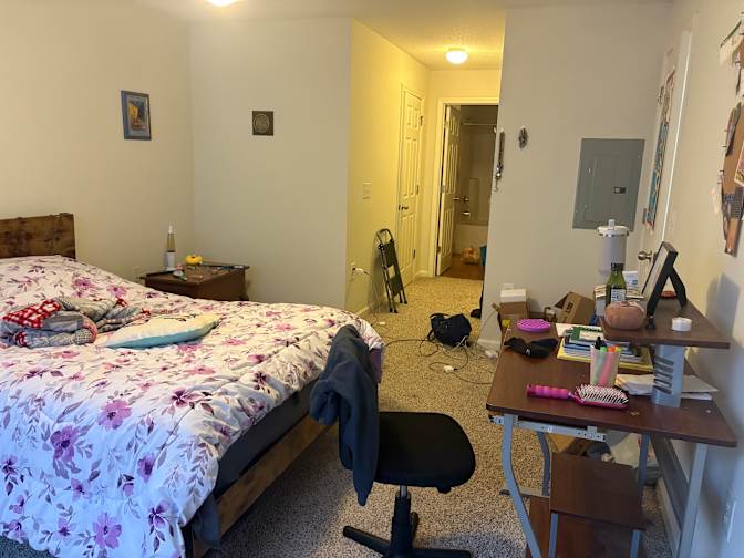 Madz's room