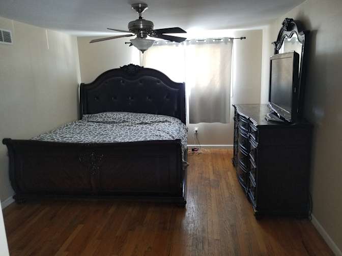 Leonard's room