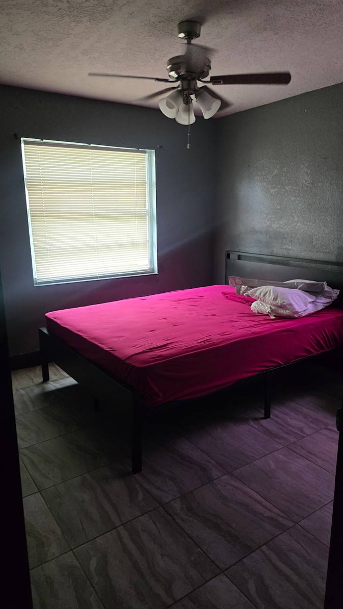 S Roy's room