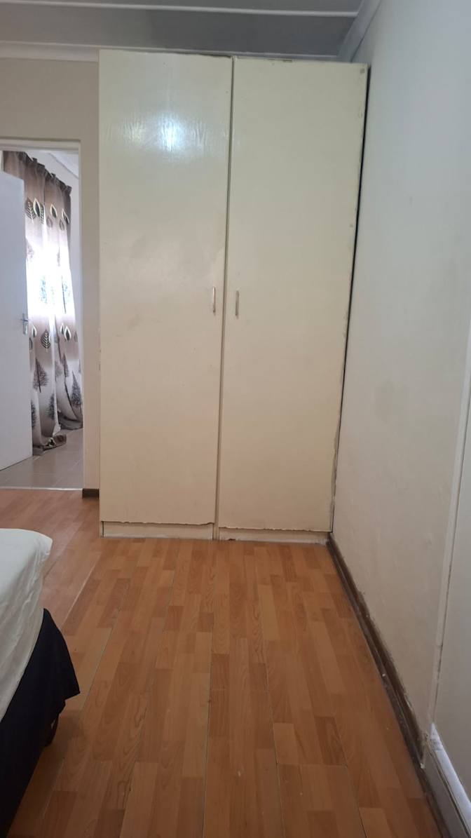 Antoinette's room