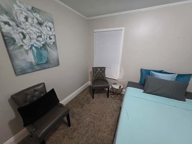 CL&C Property Management and Consulting's room