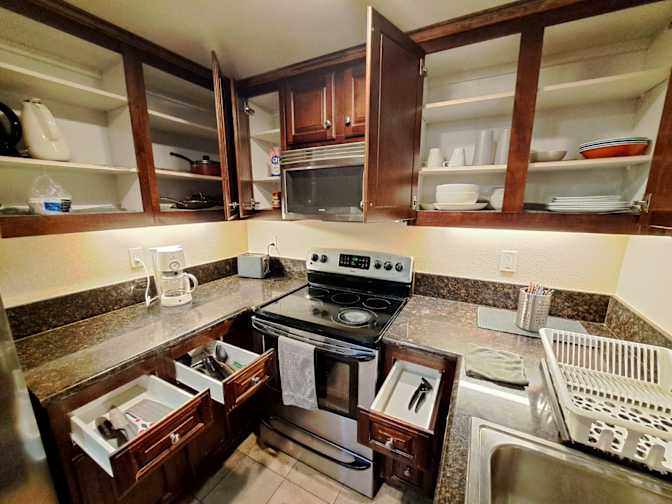 Venetian Condos's room