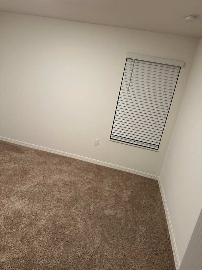 Christal's room