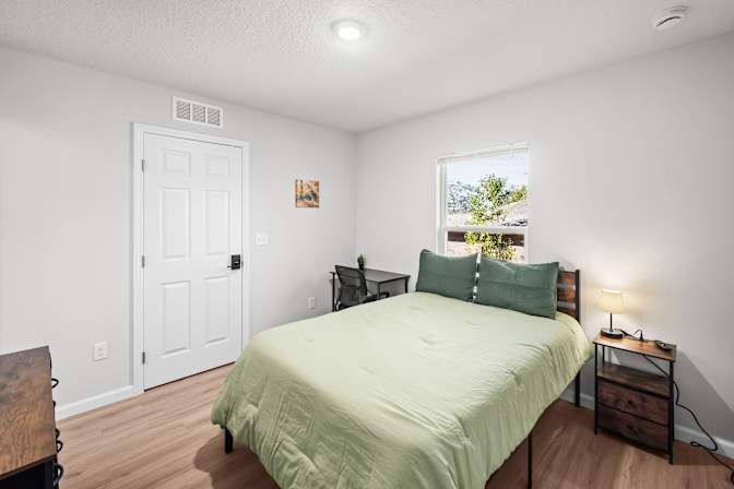 PadSplit's room
