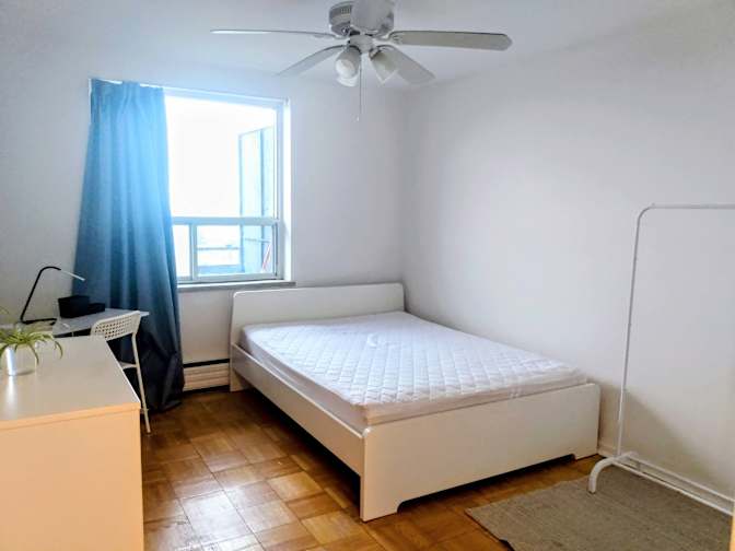 Deena's room