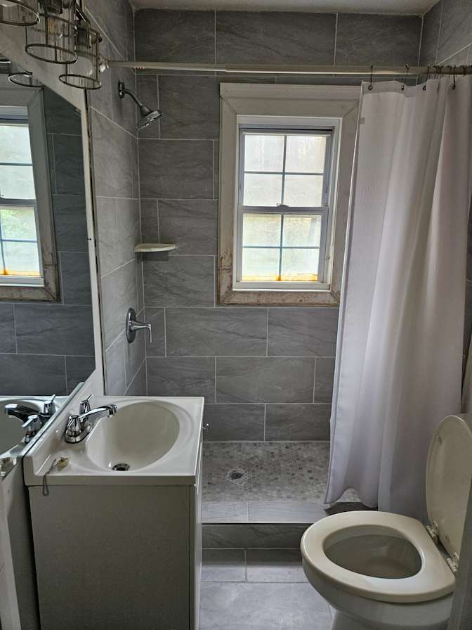 Alcove Rooms's room