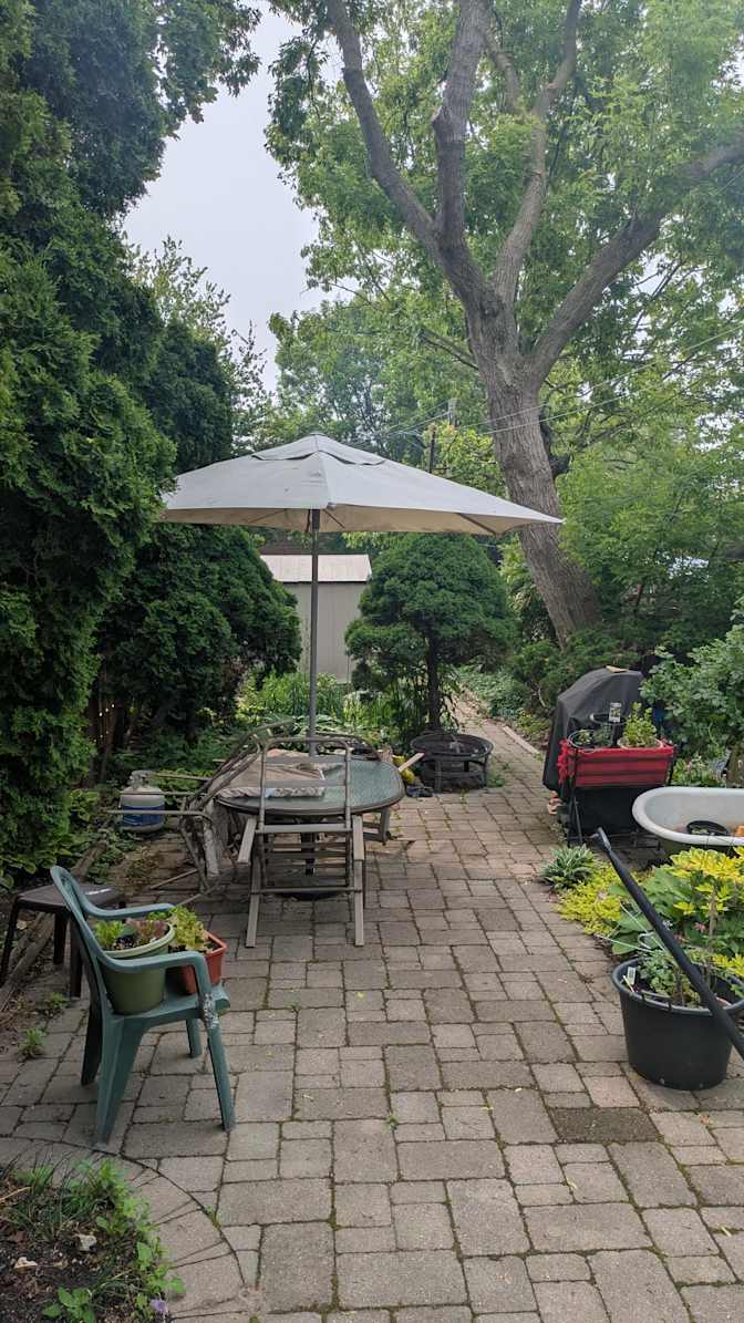 Gordon MacNeill's room