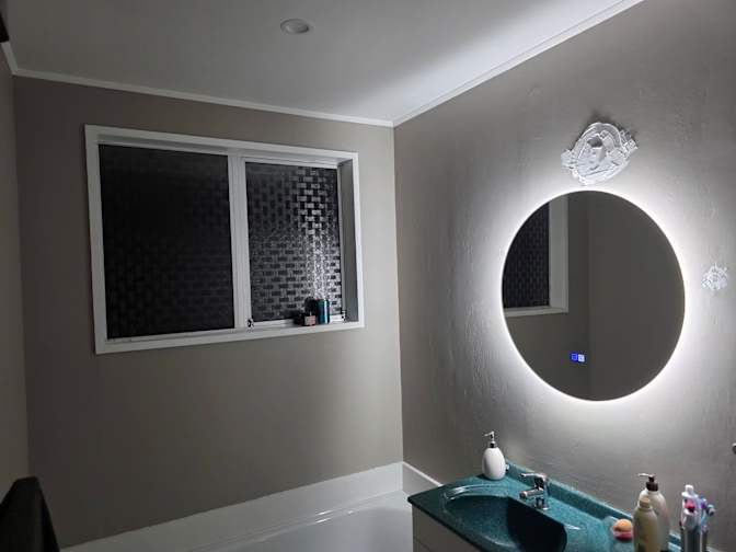 Elly's room