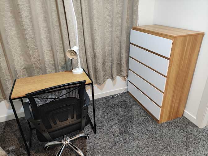 Han's room