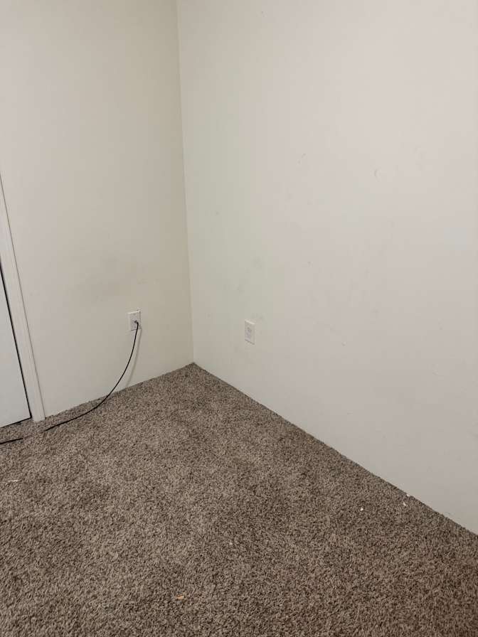 Briana Edwards's room