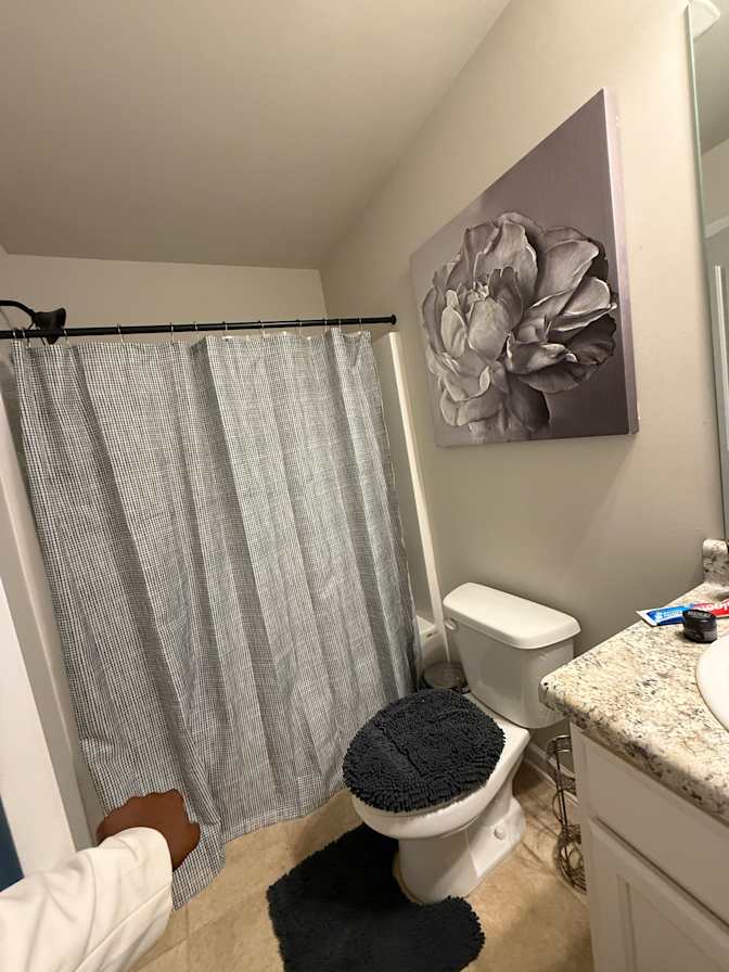 Theo's room