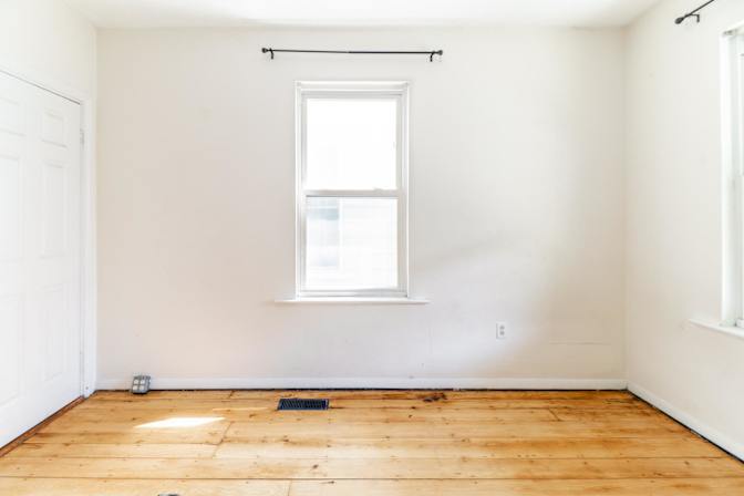 Sam June's room