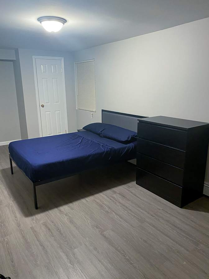 Malik's room