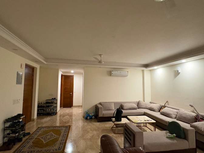 Manoj Kumar reddy Dinne's room