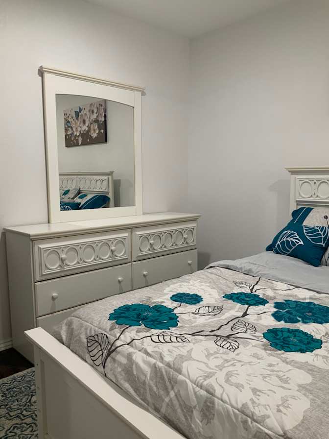 Samantha's room