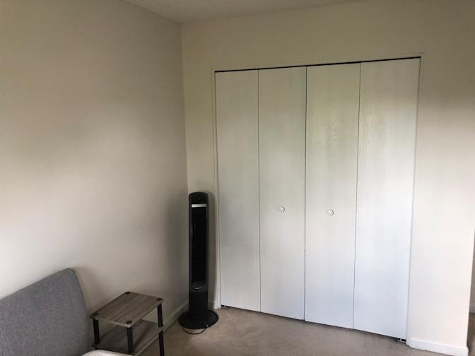 Duc's room