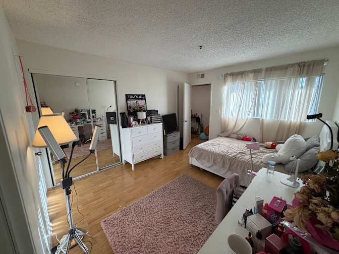 Melissa's room