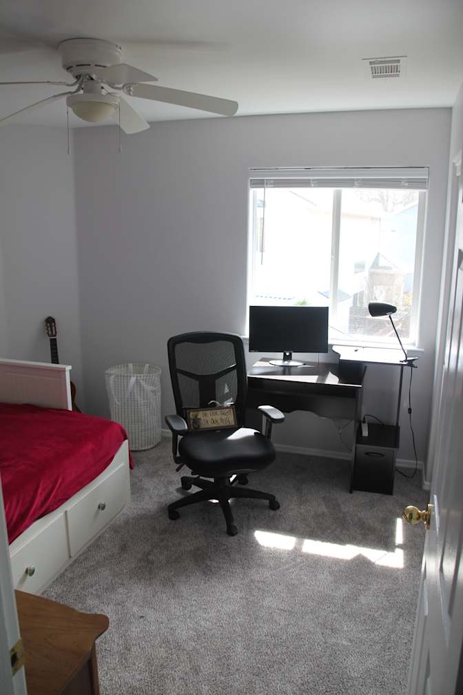 Guillermo's room