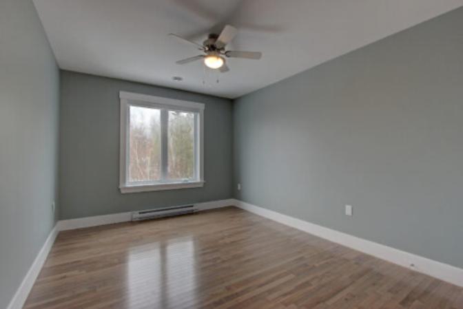 J Quartey's room