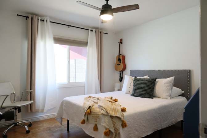 Ava's room