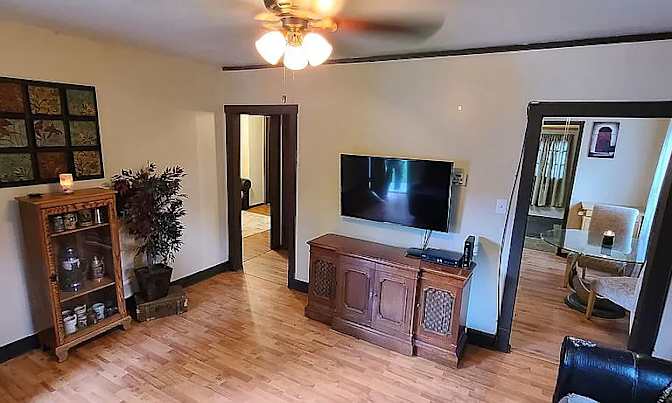Javier's room
