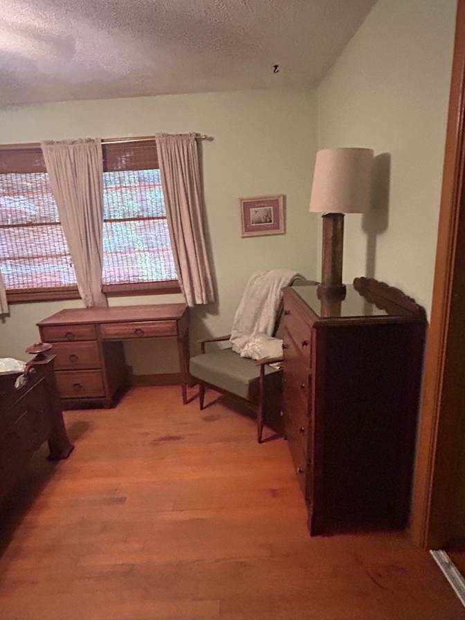 Lisa's room