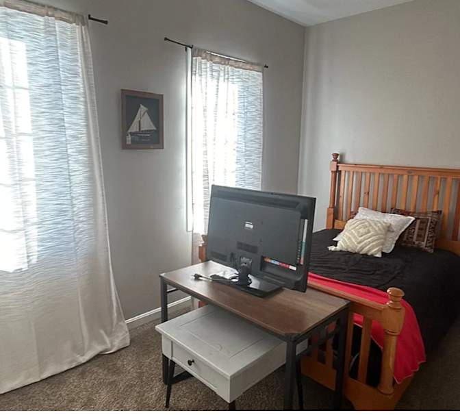 Erik's room
