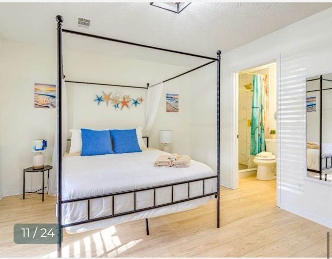 Liz's room