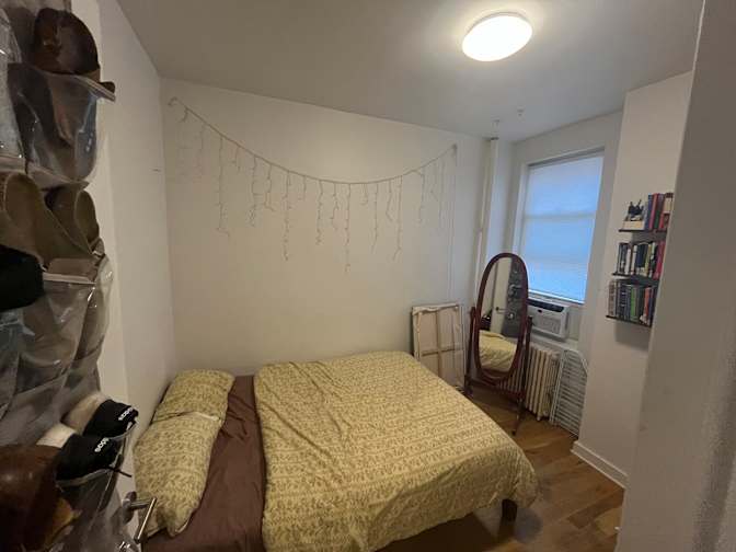 Melissa Bongarzone's room