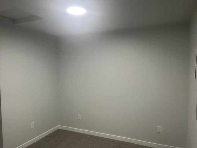 Tate's room