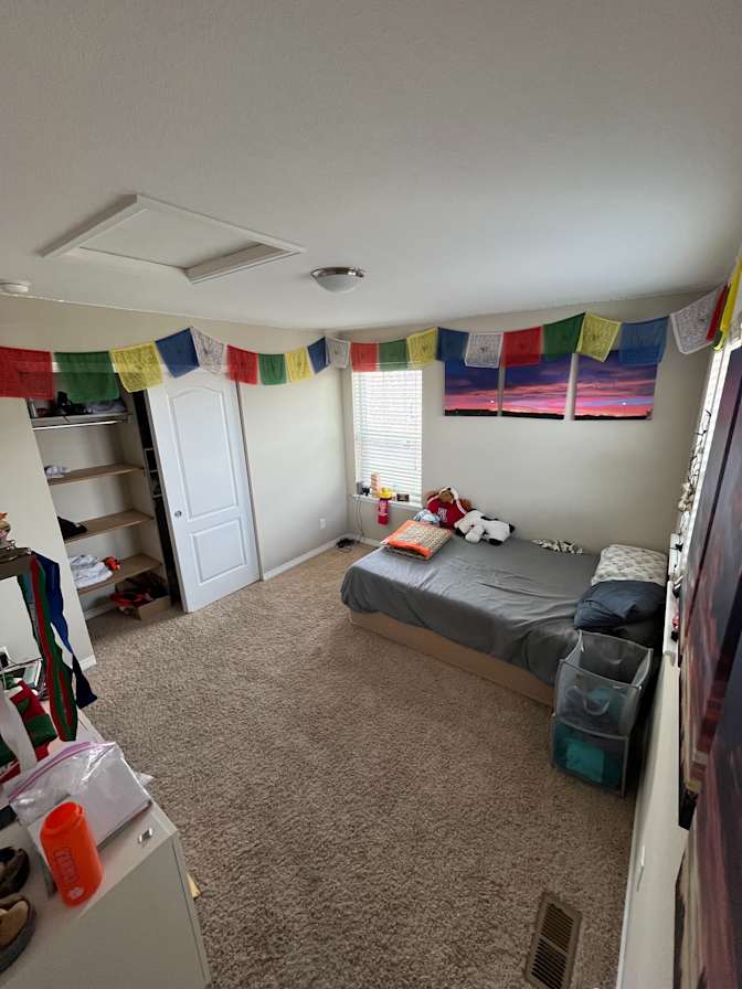 Tate's room