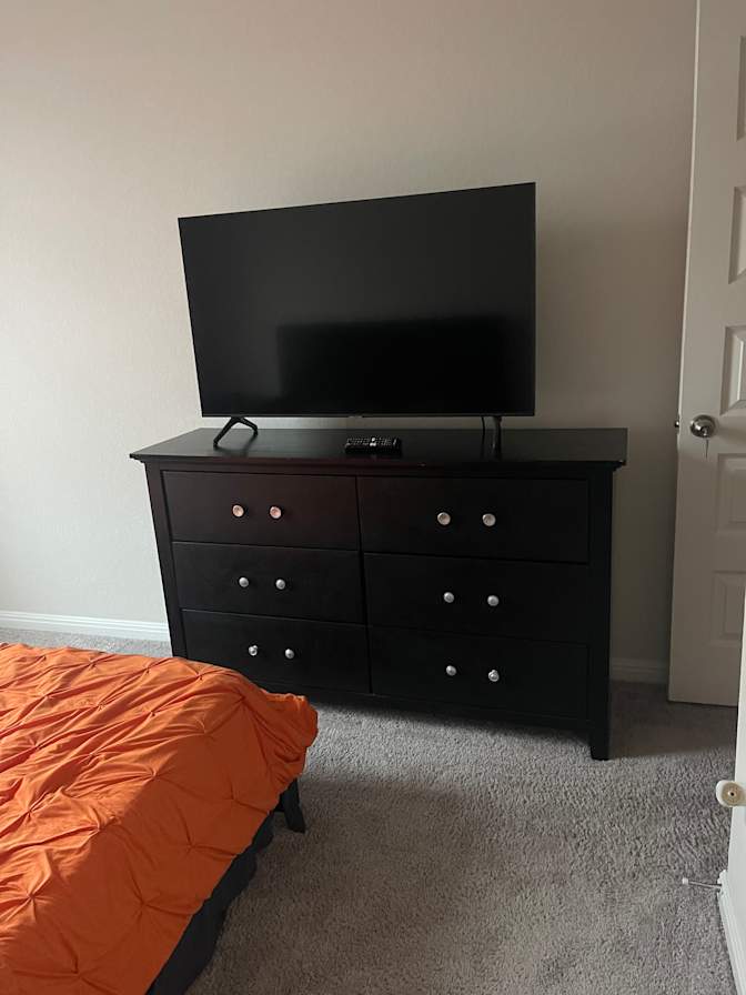 Jenna's room