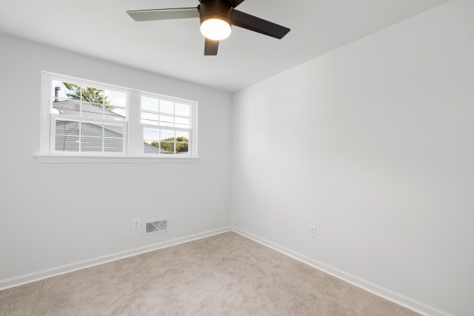 Curtis's room