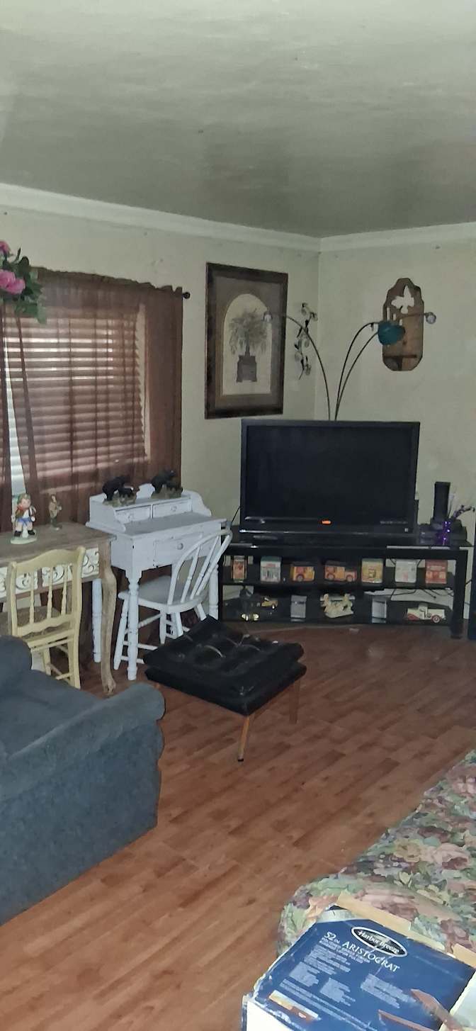 Richard's room