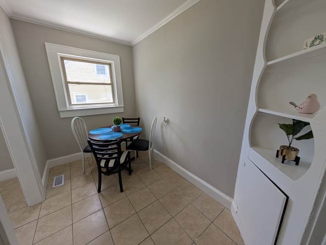 Alcove Rooms's room