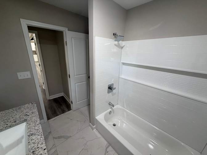 Alcove Rooms's room