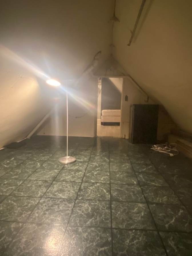 Damon's room