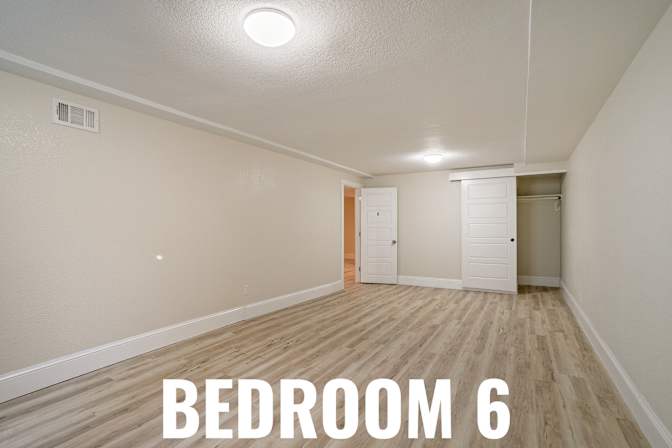 HomeCrew's room