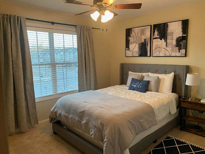 Cindy's room