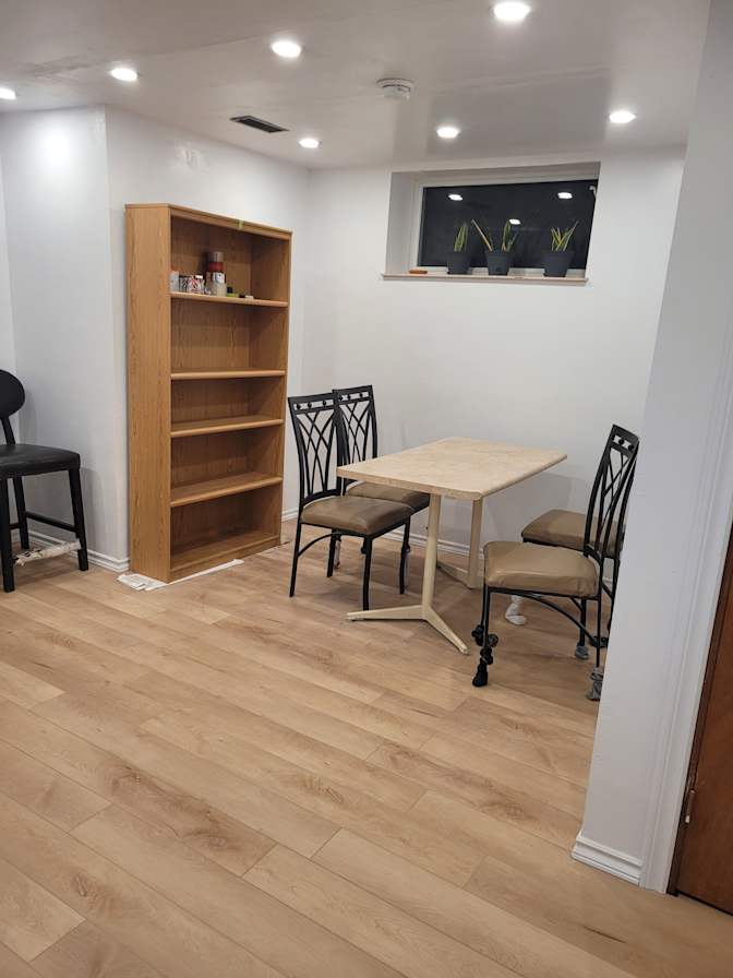 Linda's room