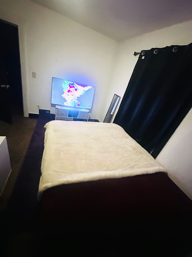 Silas's room