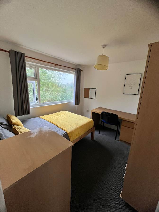 Sandra Reid's room