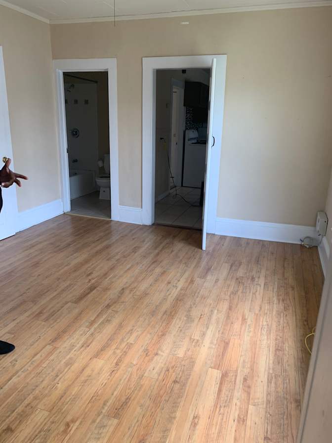 Alcove Rooms's room